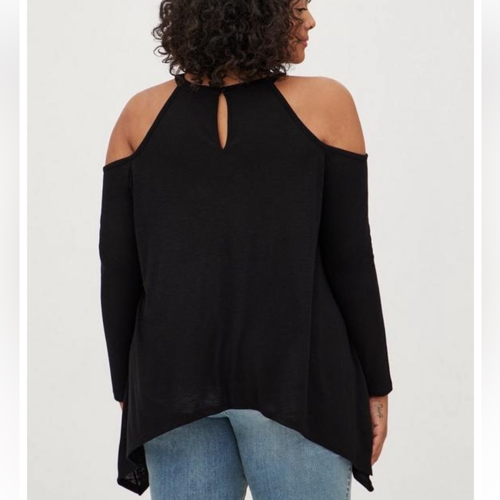Torrid Top - Picture 3 of 10